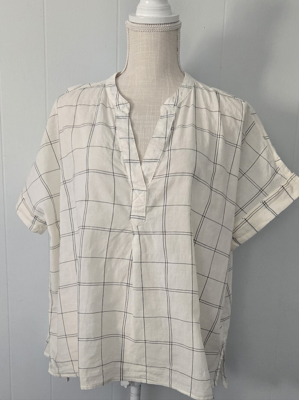 Madewell Cream Windowpane Split-Neck Short Sleeve Top